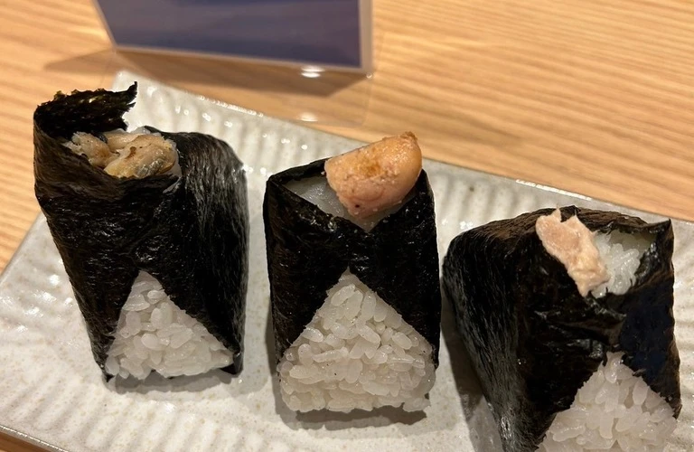 ロケ弁のおにぎりで、実際の味を体験してみて！
